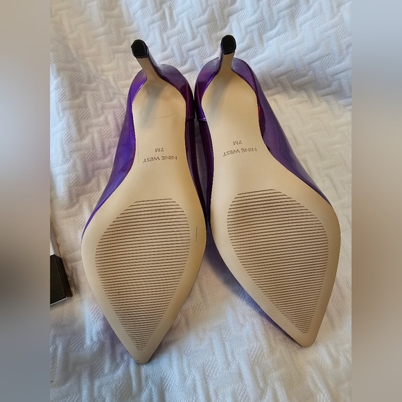 Purplish...Nine West heels - Picture 4 of 5